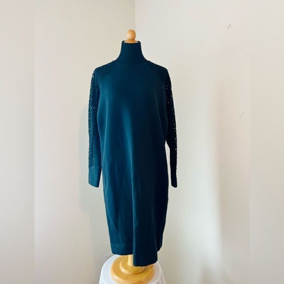 AKRIS PUNTO BERGDORF GOODMAN BLACK LONG SLEEVE DRESS WITH LACE SLEEVES SIZE 10 - Picture 1 of 10